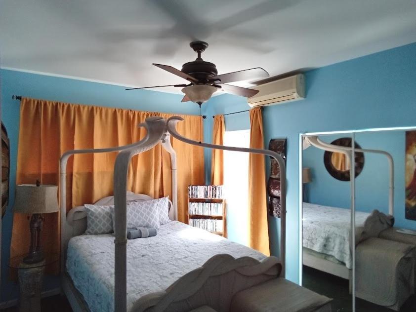 Robbins Estate Hotell Wailuku Rom bilde